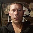 Ден, 42 года