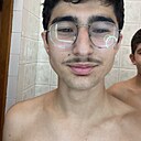 Али, 18 лет