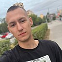 Артем, 23 года