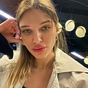 Li, 31 год