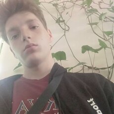 Фотография мужчины Максим, 22 года из г. Подгородное