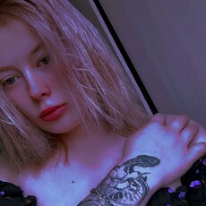 Фотография девушки Дарья, 18 лет из г. Первоуральск