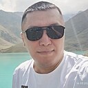Малик, 33 года
