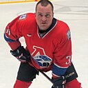 Михаил, 32 года