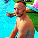 Илья, 18 лет