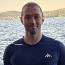 Михаил, 33 года