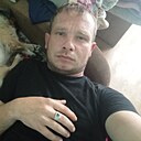 Илья, 32 года