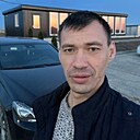 Олег, 32 года
