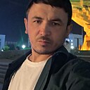 Радиқ Исмоилов, 33 года