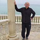 Viktor, 67 лет
