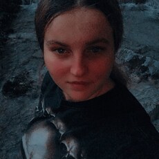 Фотография девушки Настя, 19 лет из г. Чадыр-Лунга
