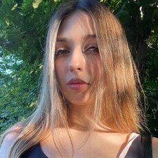 Фотография девушки Арина, 19 лет из г. Москва