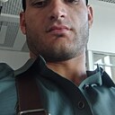 Михаил, 32 года