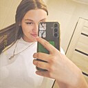 Настя, 20 лет