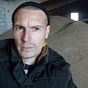 Антон, 33 года
