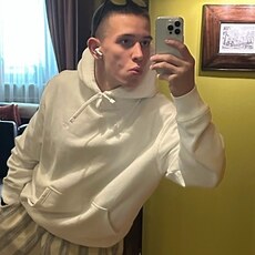 Фотография мужчины Гоша, 18 лет из г. Мурманск