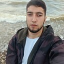 Мустафо, 21 год