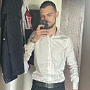 Владислав, 23 года
