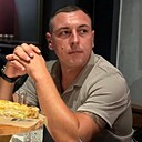 Максим, 33 года