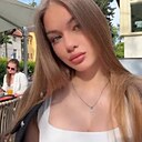Анастасия, 25 лет