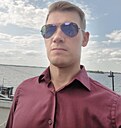Депутат, 34 года