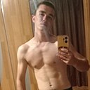 Максим, 20 лет
