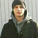 Макс, 24 года