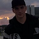 Максим, 21 год
