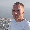 Илья, 32 года
