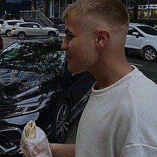 Фотография мужчины Артём, 18 лет из г. Сочи