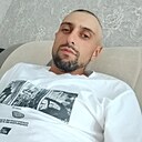 Леон, 33 года