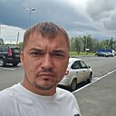 Михаил, 32 года