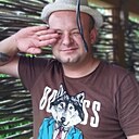 Виктор, 33 года
