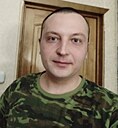 Ростислав, 32 года