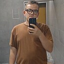 Максим, 23 года