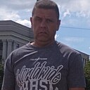Den, 44 года