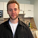 Артур, 24 года