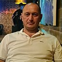 Дильмурат, 44 года