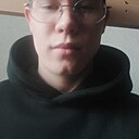 Олег, 18 лет