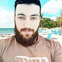 Роман, 22 года