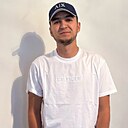 Нодир, 26 лет