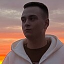 Максим, 23 года