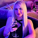 Raya, 34 года