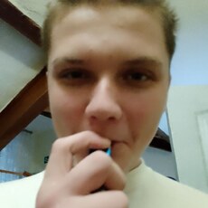 Фотография мужчины Костя, 19 лет из г. Благовещенск