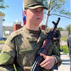 Фотография мужчины Антон, 19 лет из г. Уссурийск