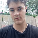 Иван, 18 лет