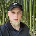 Денис, 32 года