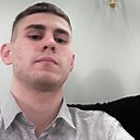 Илья, 21 год