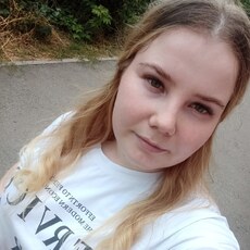 Фотография девушки Юлия, 24 года из г. Пермь