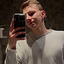 Артур, 22 года